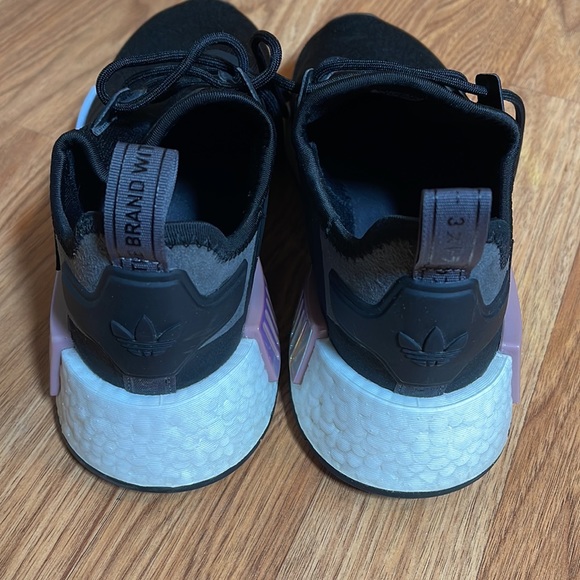 Adidas Sneakers - Picture 8 of 8